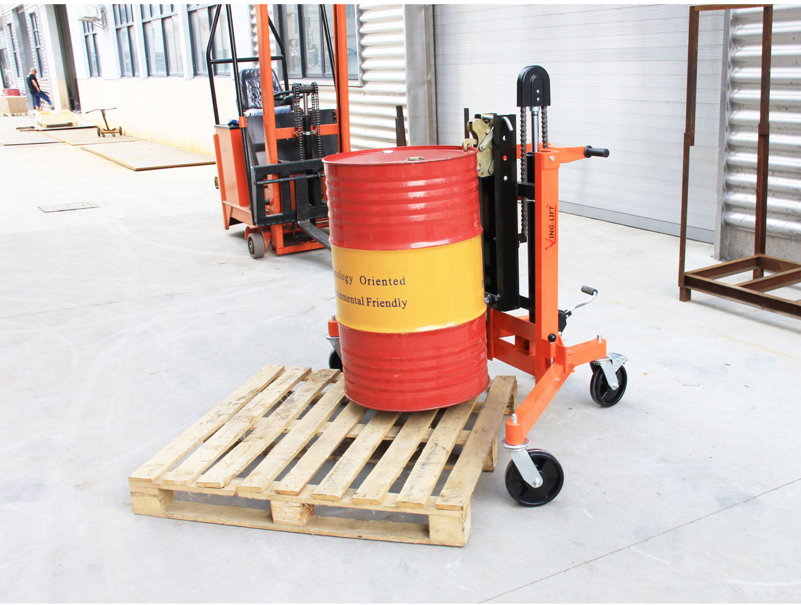 液壓油桶搬運(yùn)車