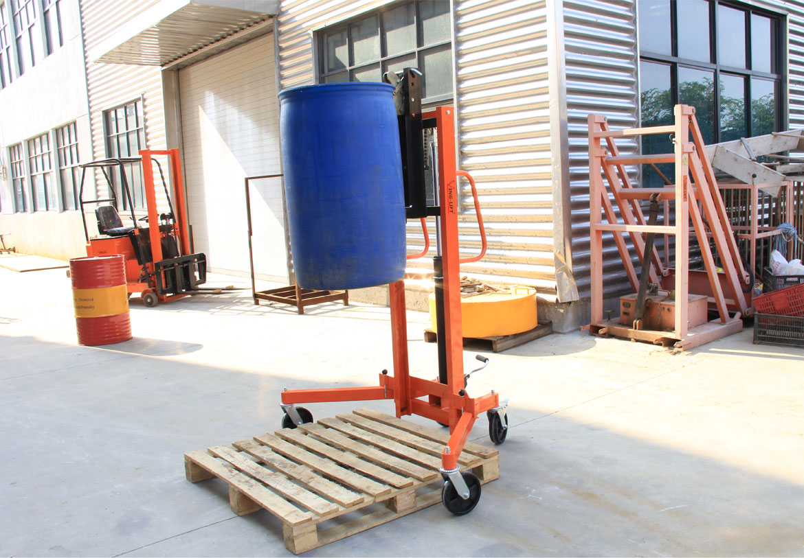 液壓油桶堆高車