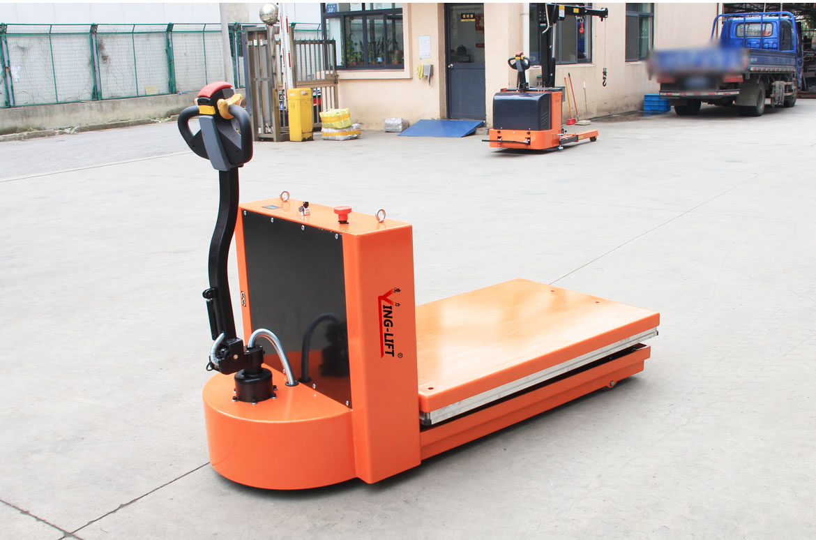 單剪電動(dòng)行走升降平臺車