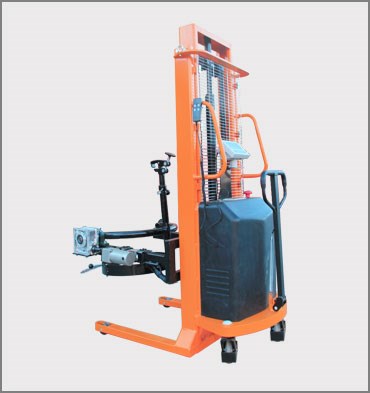 半電動(dòng)油桶翻轉(zhuǎn)車(chē)帶電子稱(chēng)重